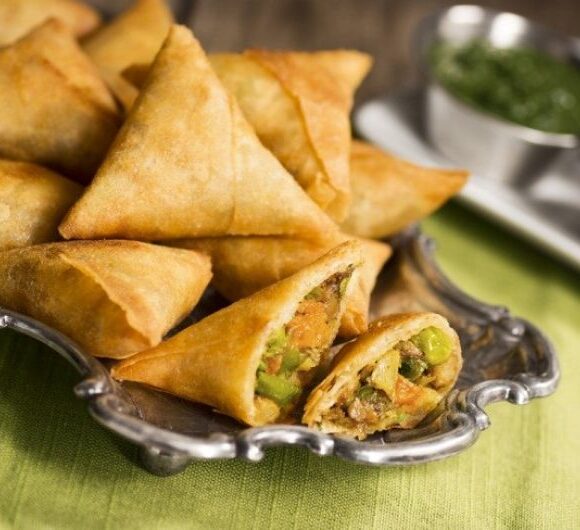 Beef and Vegetable Samosas 1 580x530