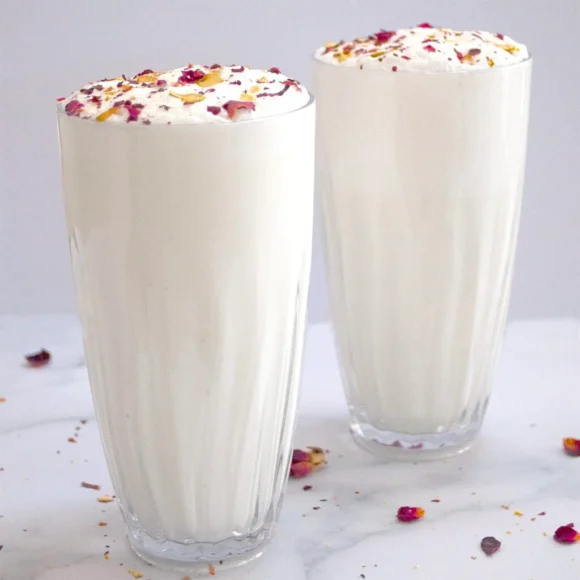 Lassi in a glass 1024x1024 1 580x580