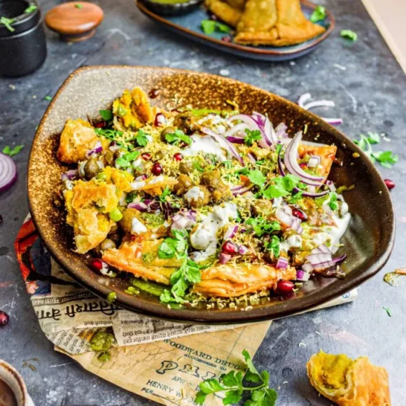 samosa chaat 1 720x720 1 580x580